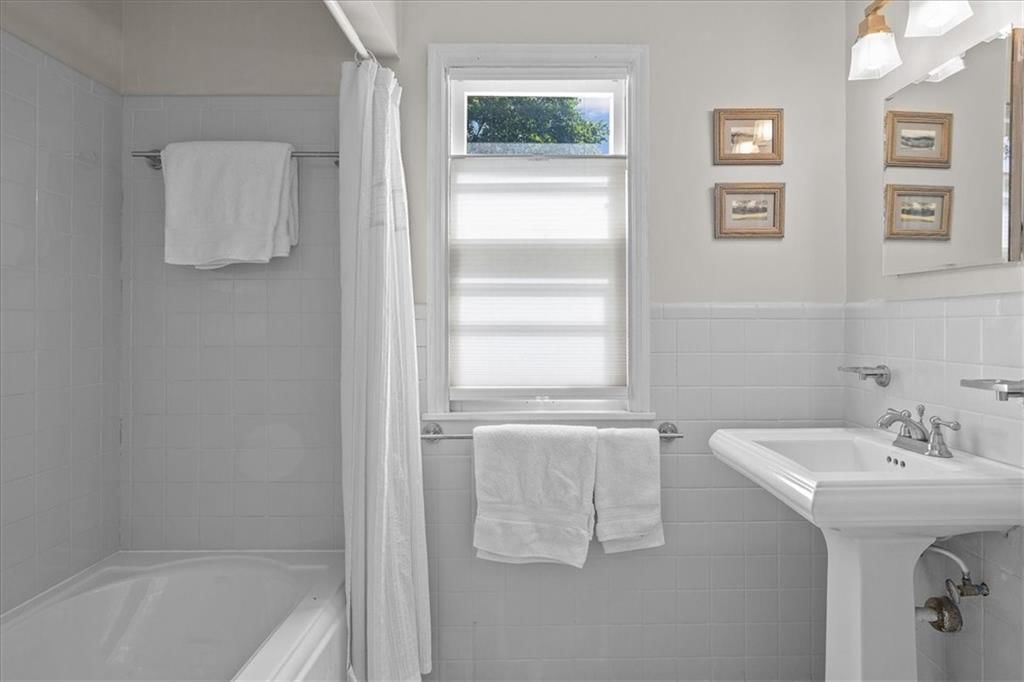 1215 W 69th Terrace — photo 18