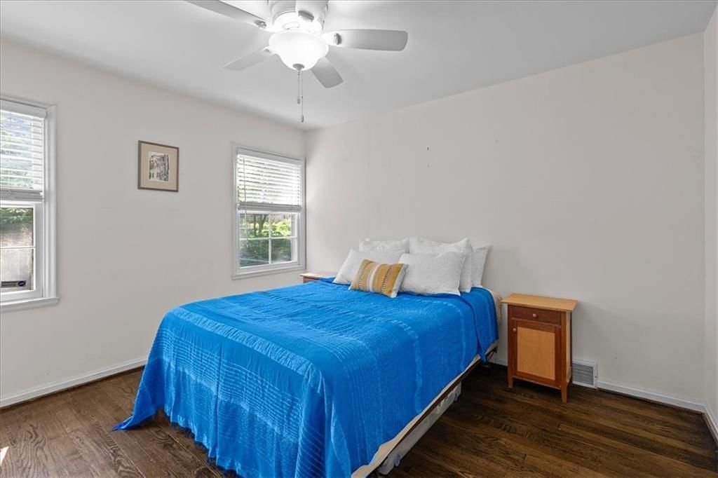 1215 W 69th Terrace — photo 35
