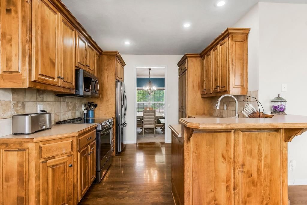 581 N Evergreen Street — photo 11
