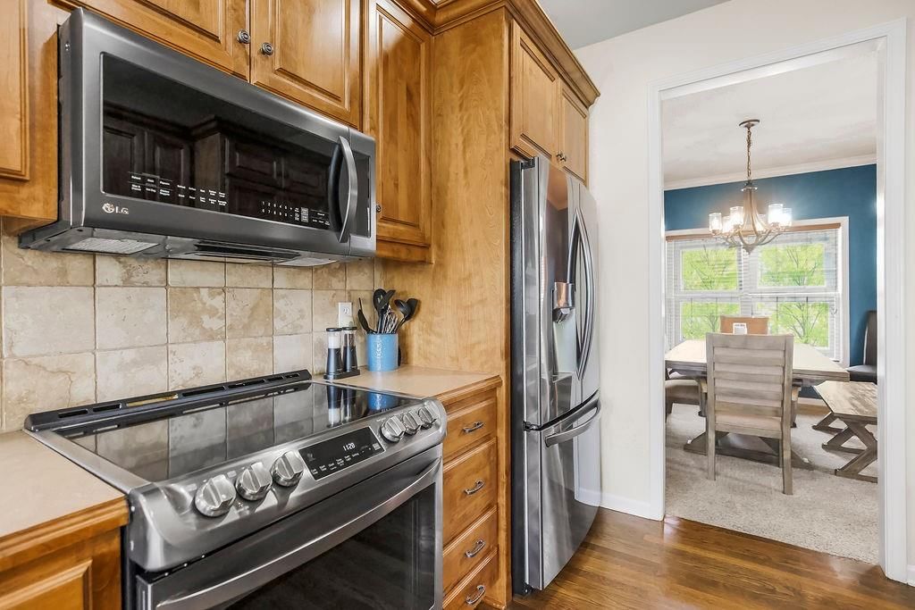 581 N Evergreen Street — photo 13
