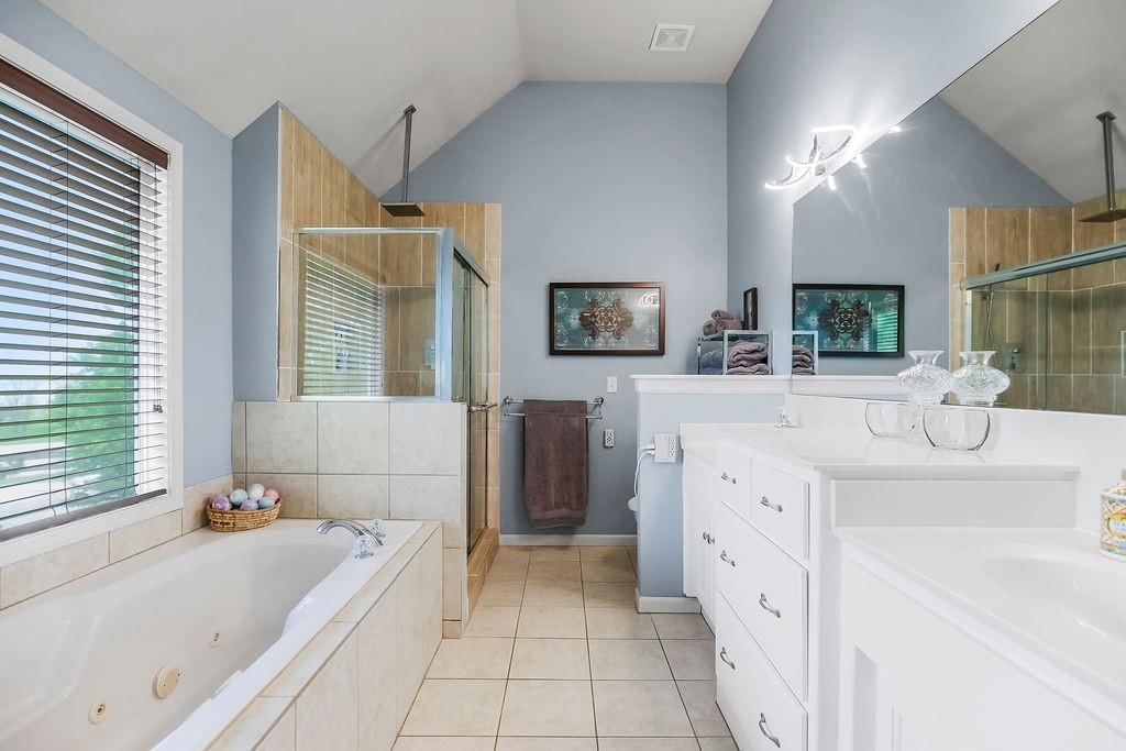 581 N Evergreen Street — photo 16