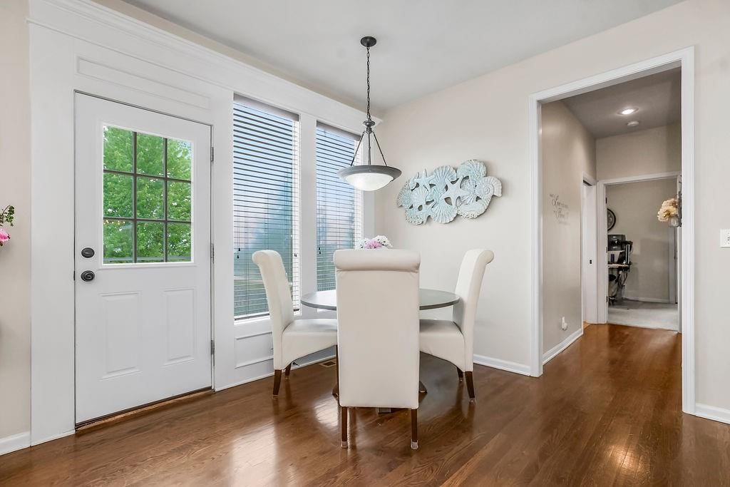 581 N Evergreen Street — photo 10