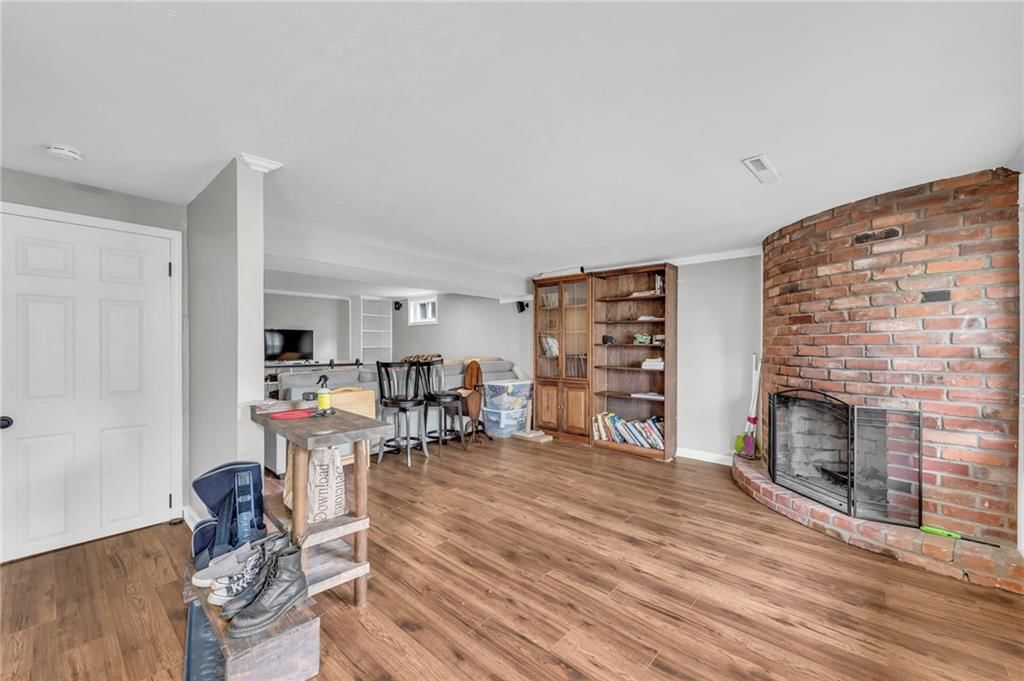 9258 Wedd Drive — photo 25