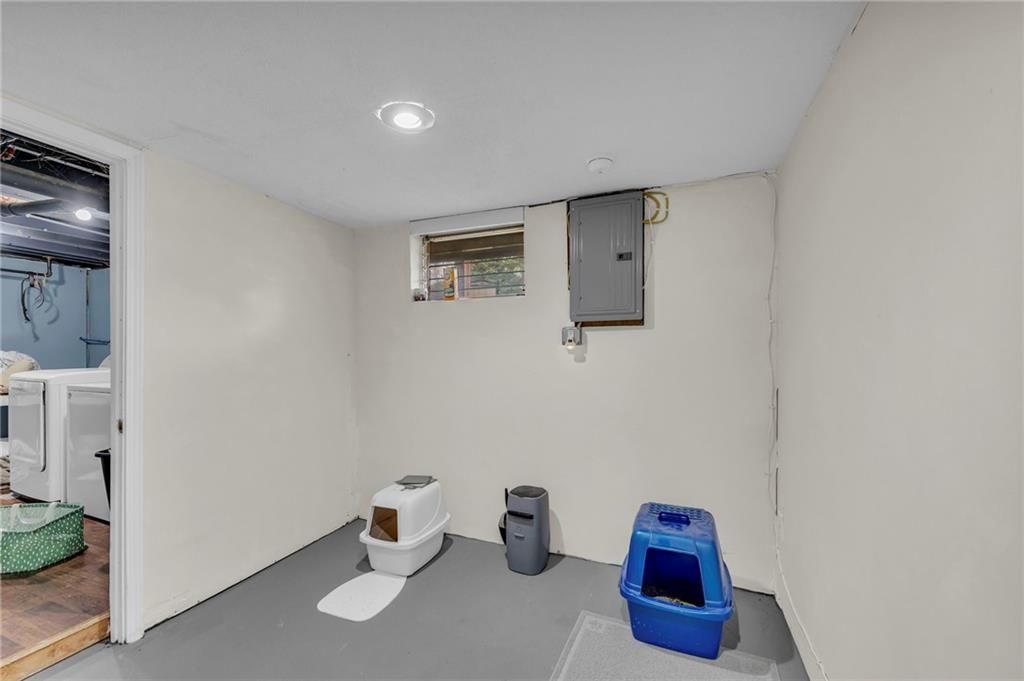 9258 Wedd Drive — photo 29
