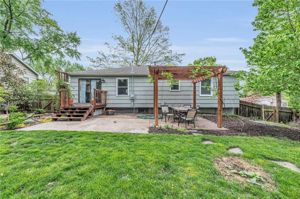 9258 Wedd Drive — photo 39