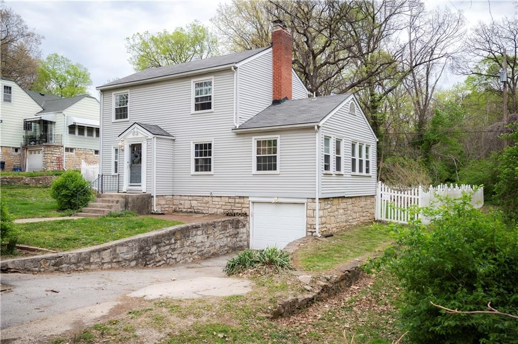 3601 N Walrond Avenue — photo 2