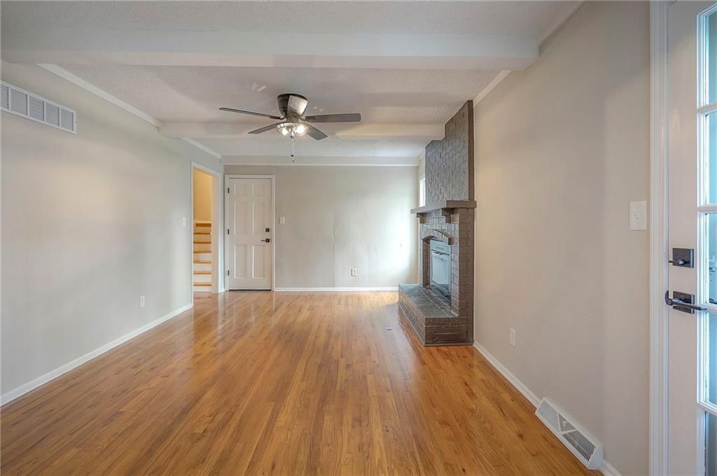 13736 Applewood Drive — photo 25