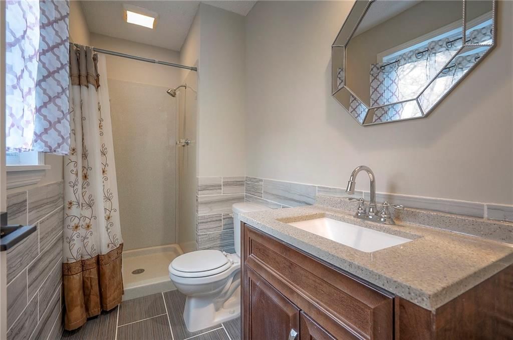 13736 Applewood Drive — photo 5