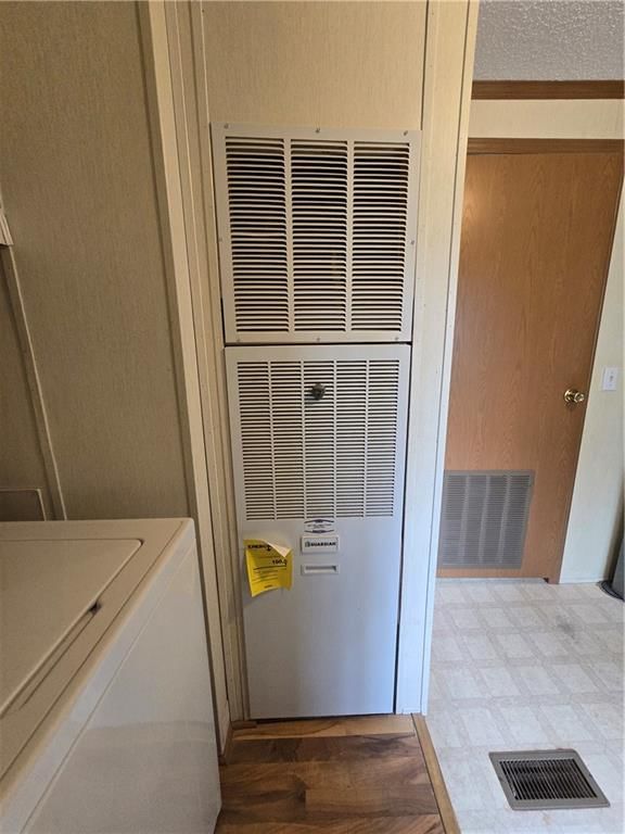 104 E Prospect Street — photo 18
