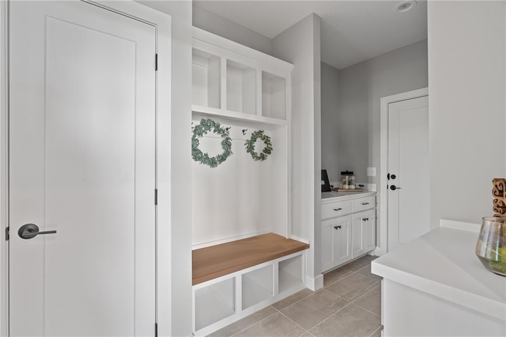8268 Aurora Street — photo 25