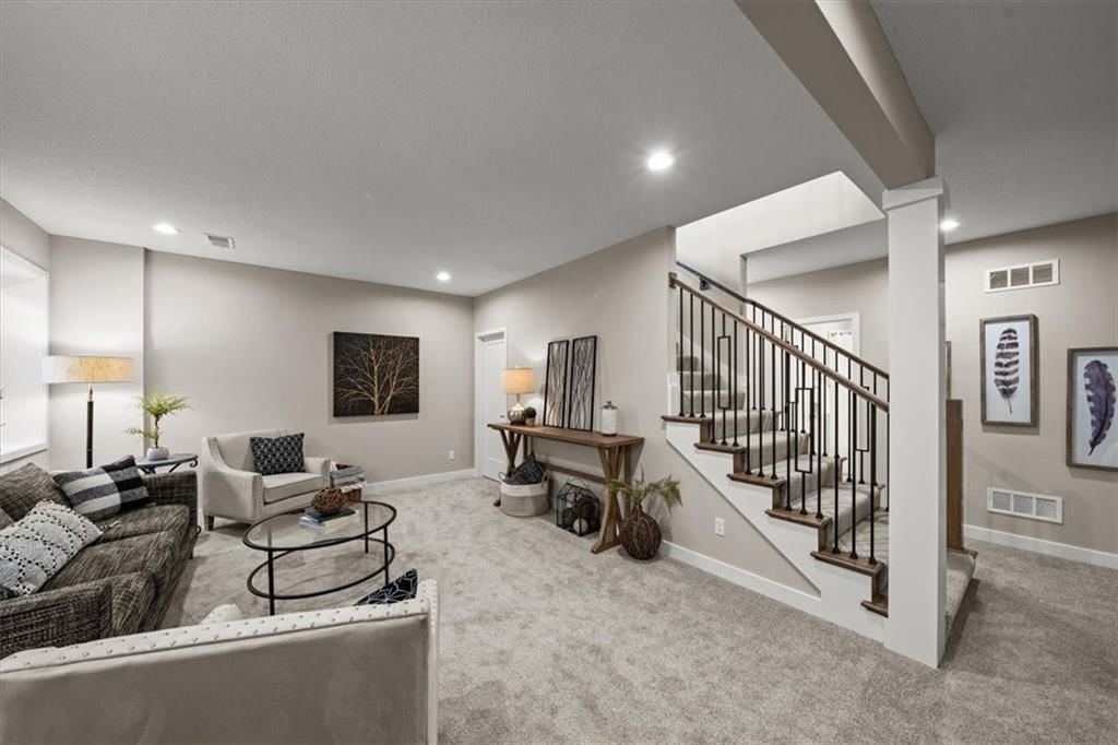 8268 Aurora Street — photo 30
