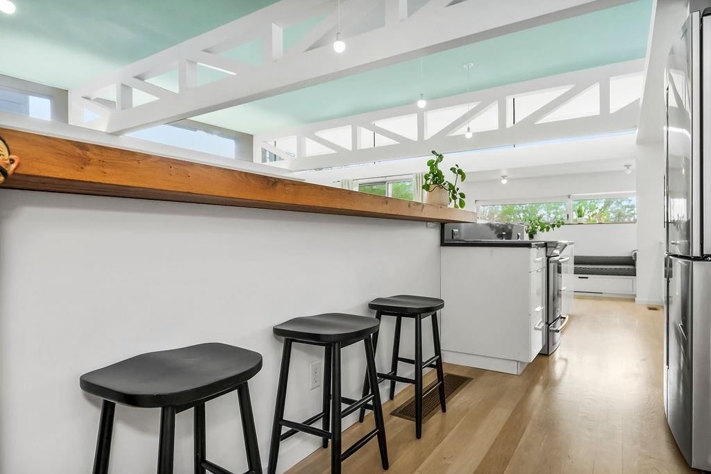 1725 Madison Avenue — photo 13