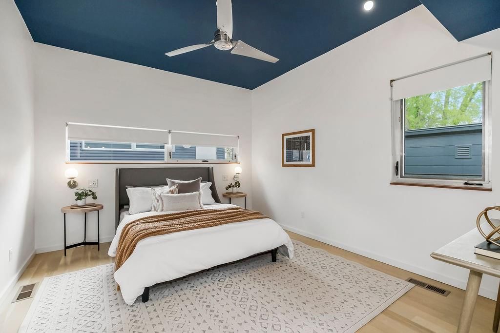 1725 Madison Avenue — photo 20