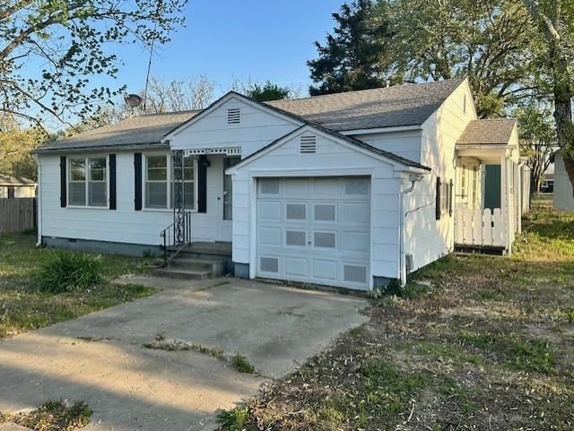 109 W Pine Street — photo 3