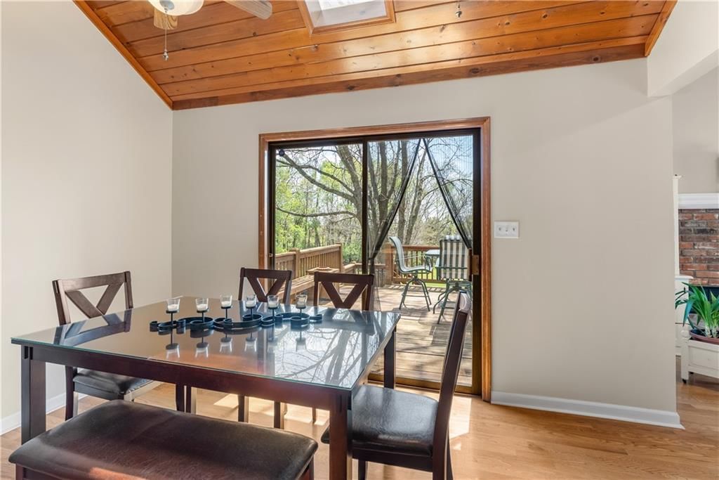 200 Williamsburg Drive — photo 16