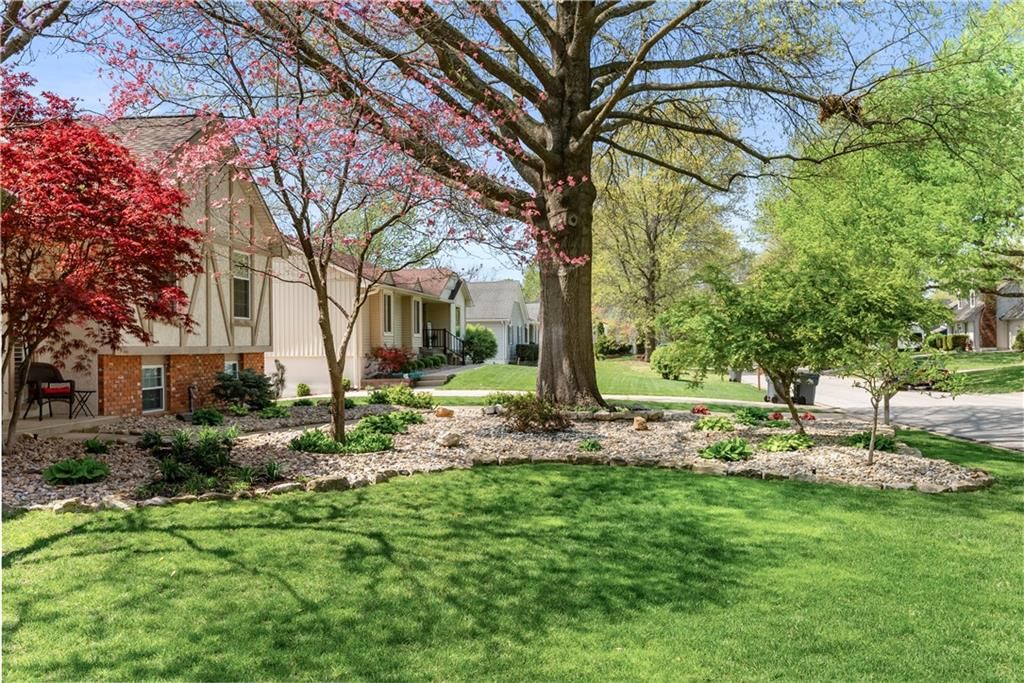 200 Williamsburg Drive — photo 4