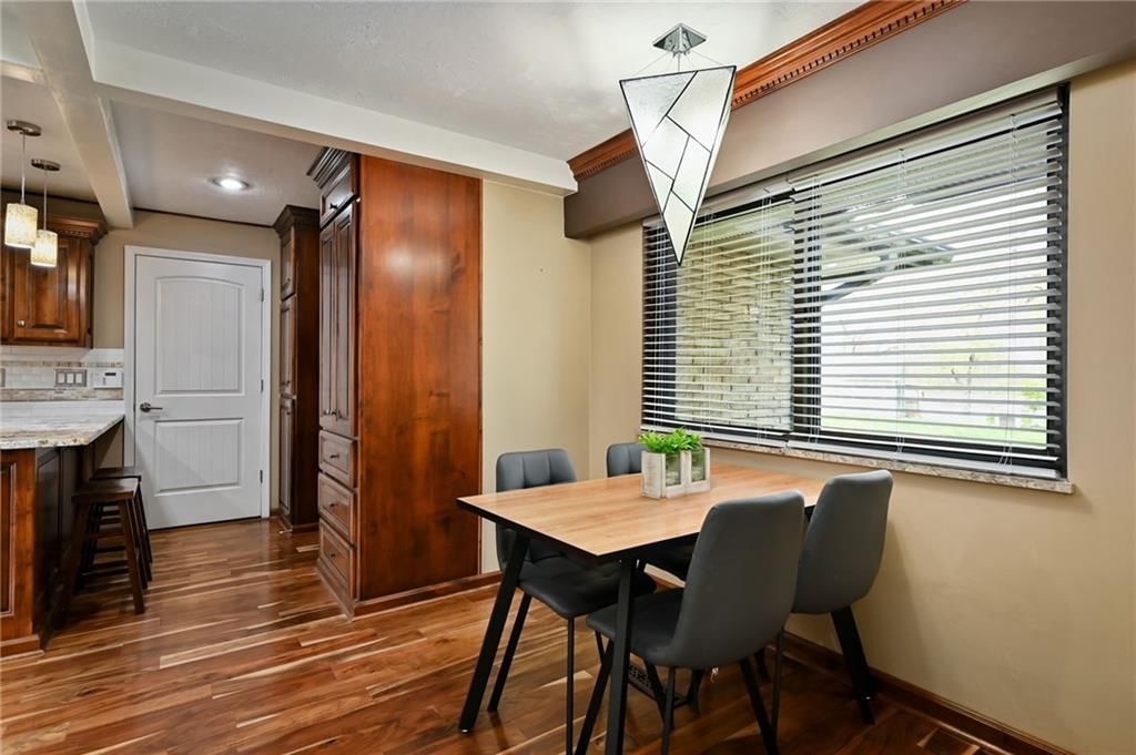 3023 S Santa Fe Road — photo 27