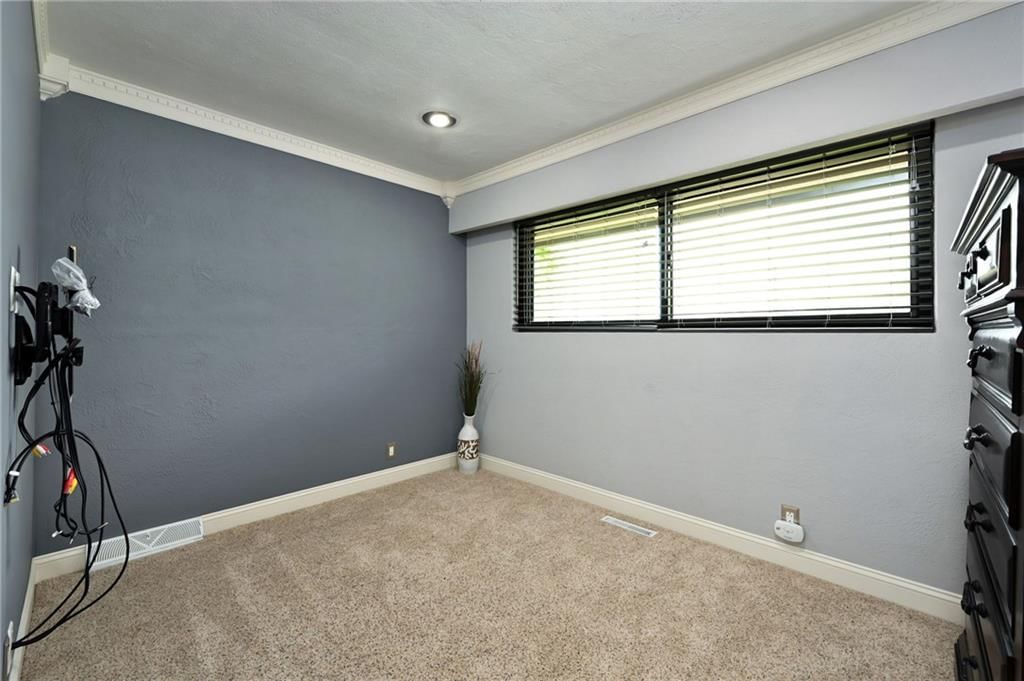 3023 S Santa Fe Road — photo 36