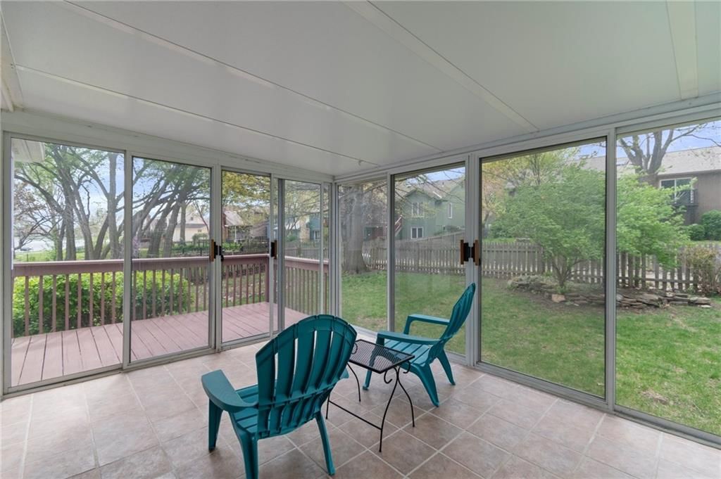 4080 Royale Court — photo 11