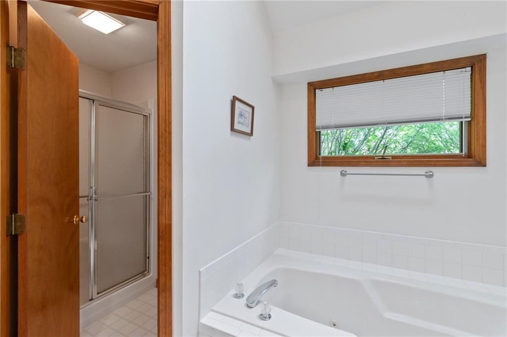 4080 Royale Court — photo 17