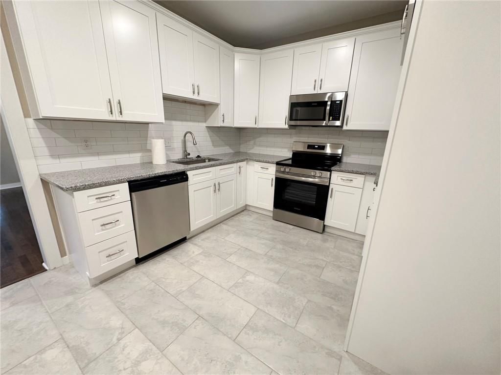 14 Cedar Street — photo 16
