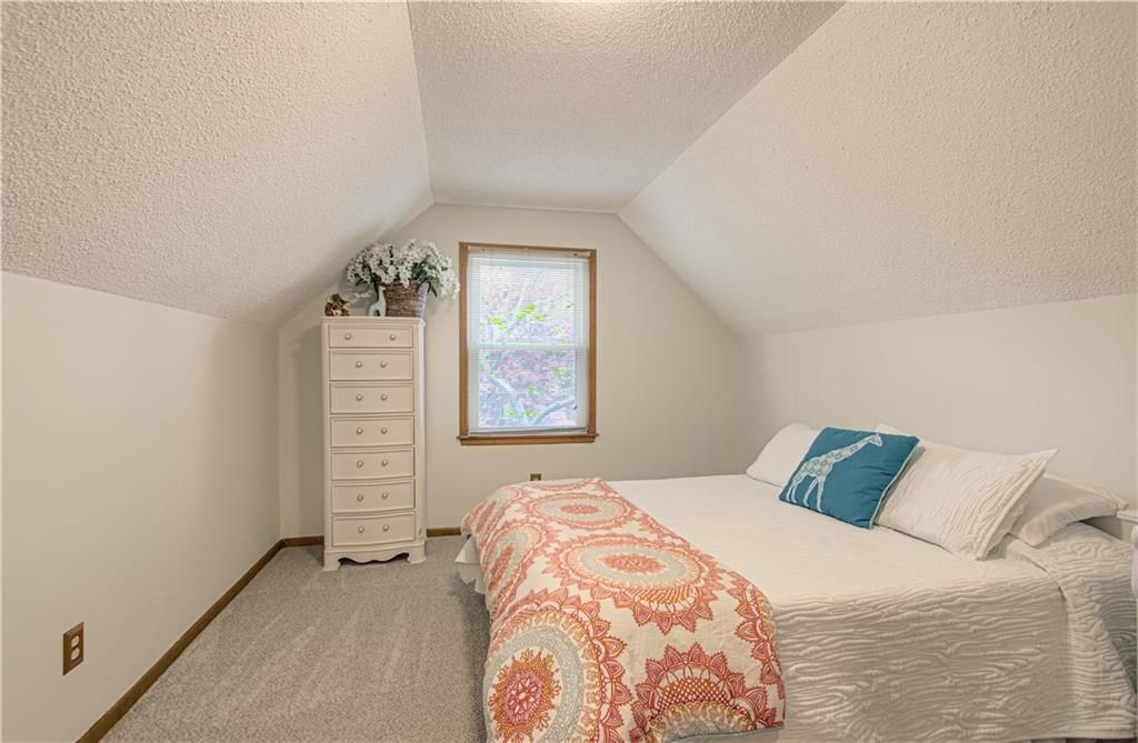 9328 Alden Street — photo 25