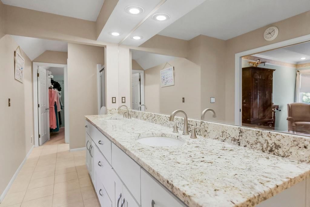 6113 NW 77th Street — photo 22