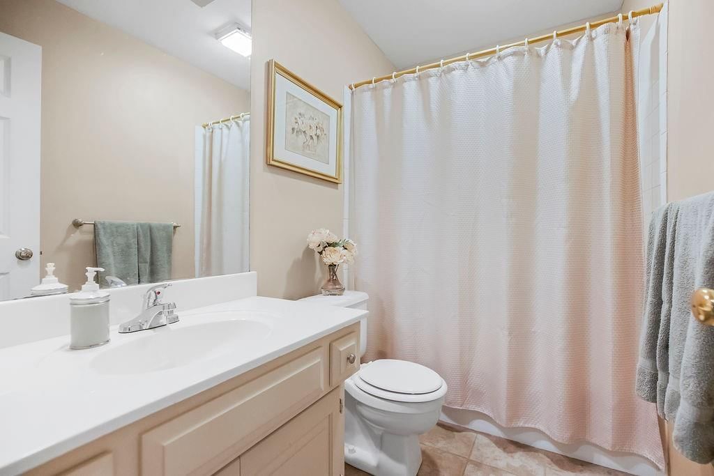6113 NW 77th Street — photo 25