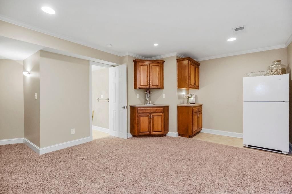 6113 NW 77th Street — photo 29
