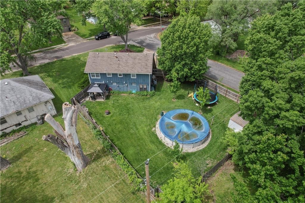 211 SE Brentwood Drive — photo 3