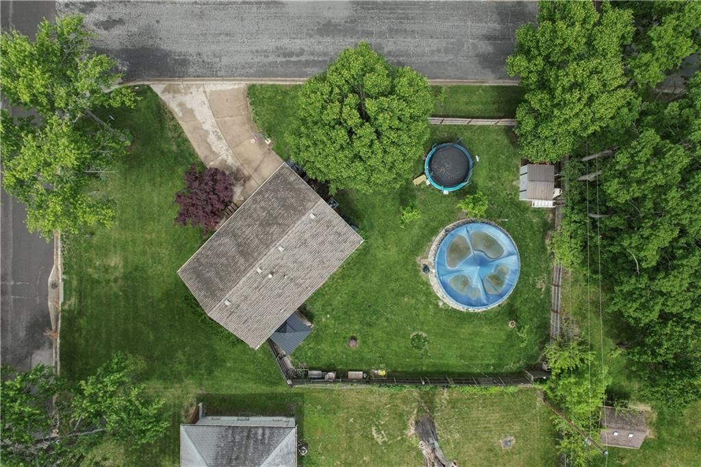 211 SE Brentwood Drive — photo 4