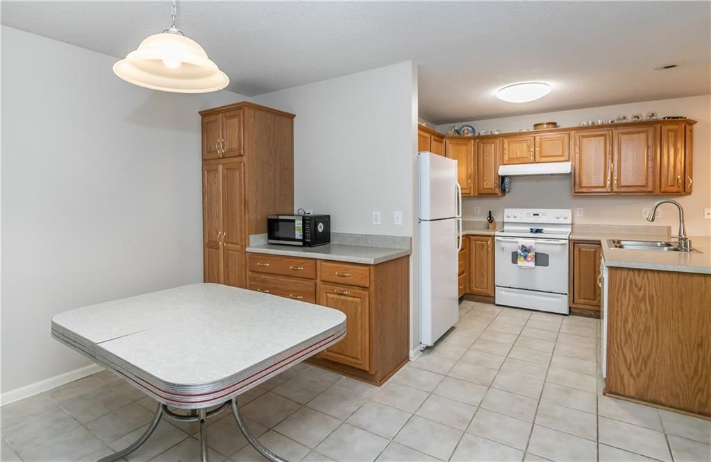 3919 S Willis Avenue — photo 12