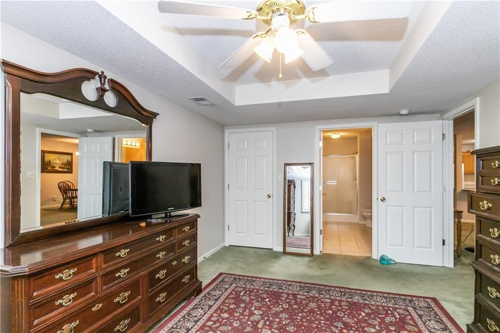 3919 S Willis Avenue — photo 15
