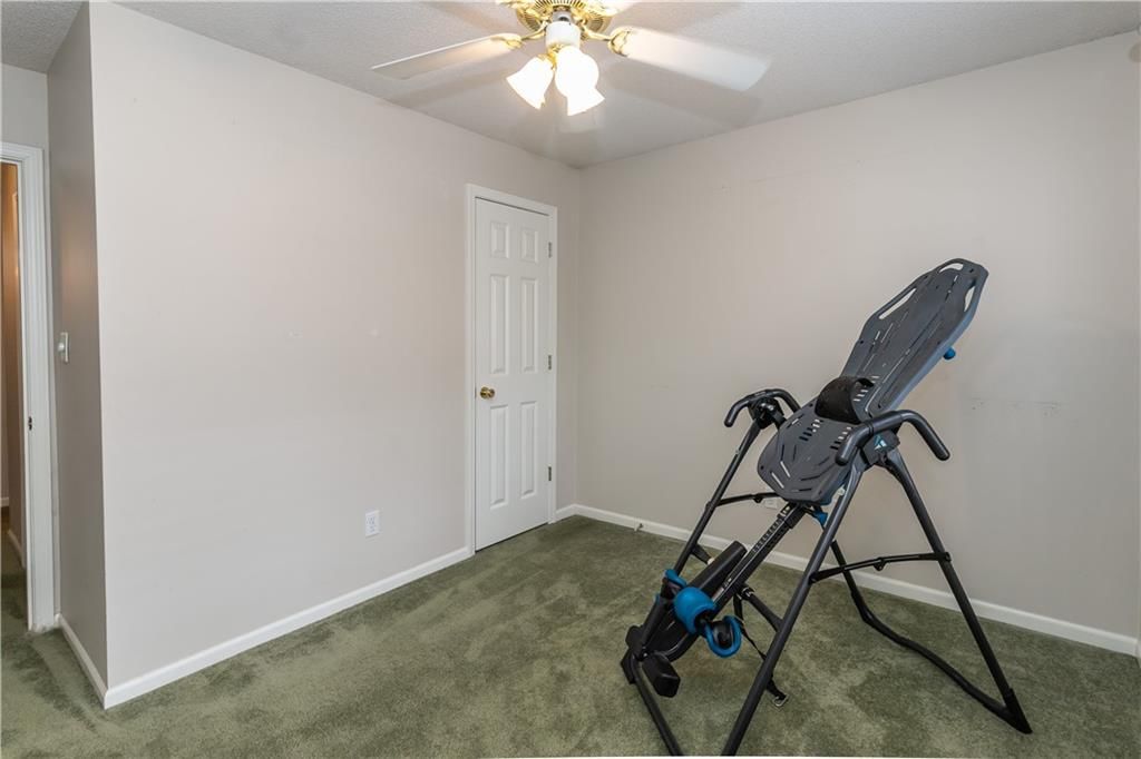 3919 S Willis Avenue — photo 20