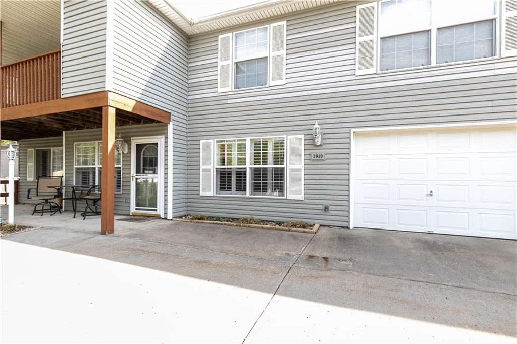 3919 S Willis Avenue — photo 3