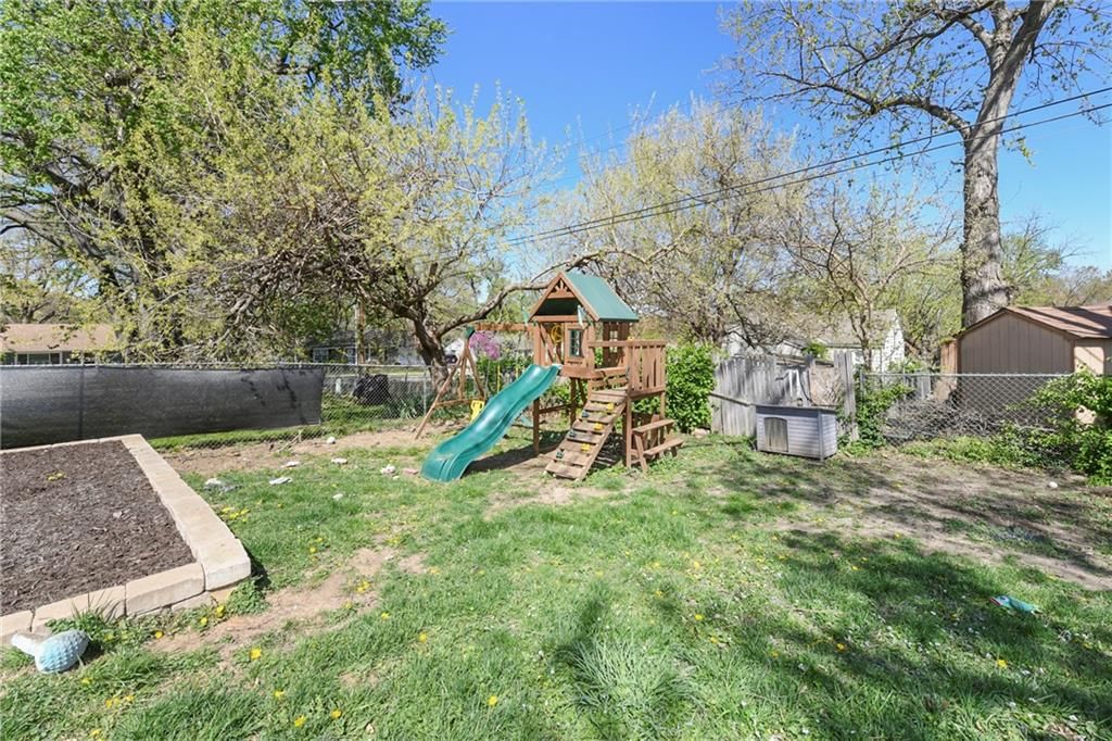 6605 W 73rd Street — photo 26