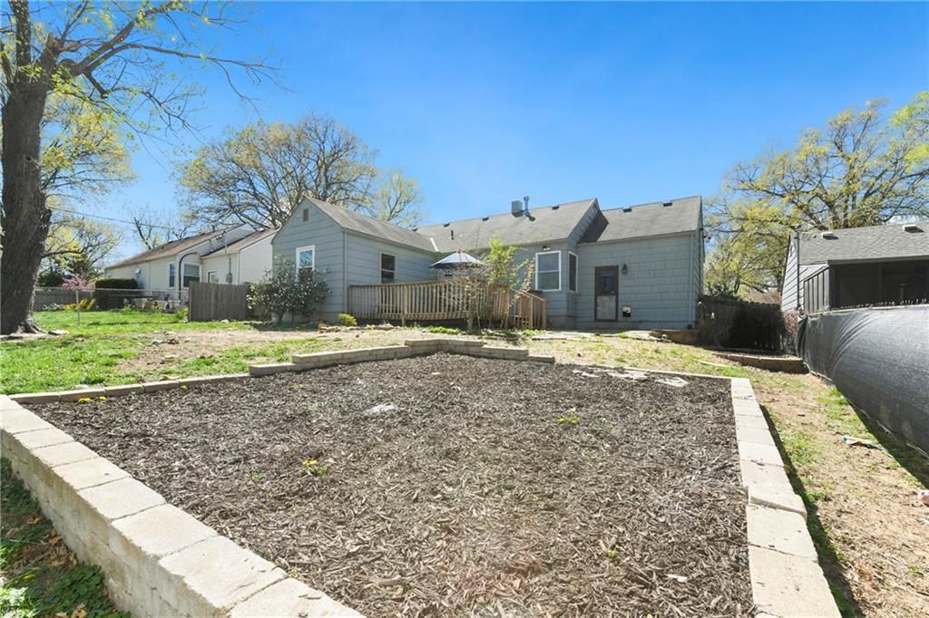 6605 W 73rd Street — photo 31