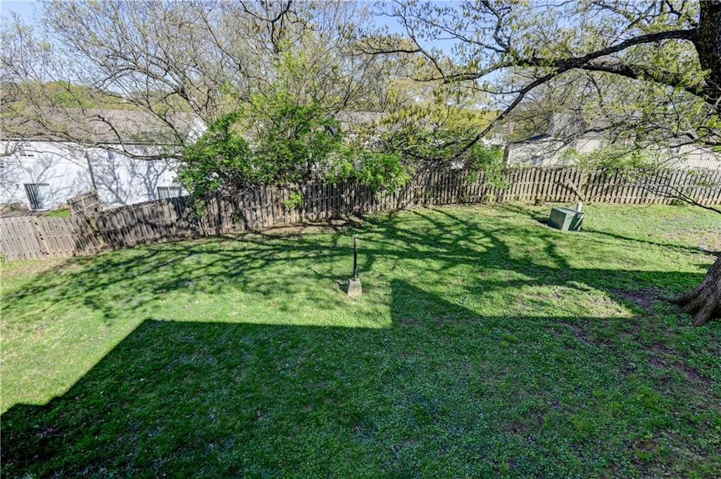1812 E 97th Street — photo 26