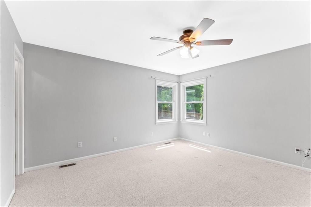 15209 Beverly Street — photo 13