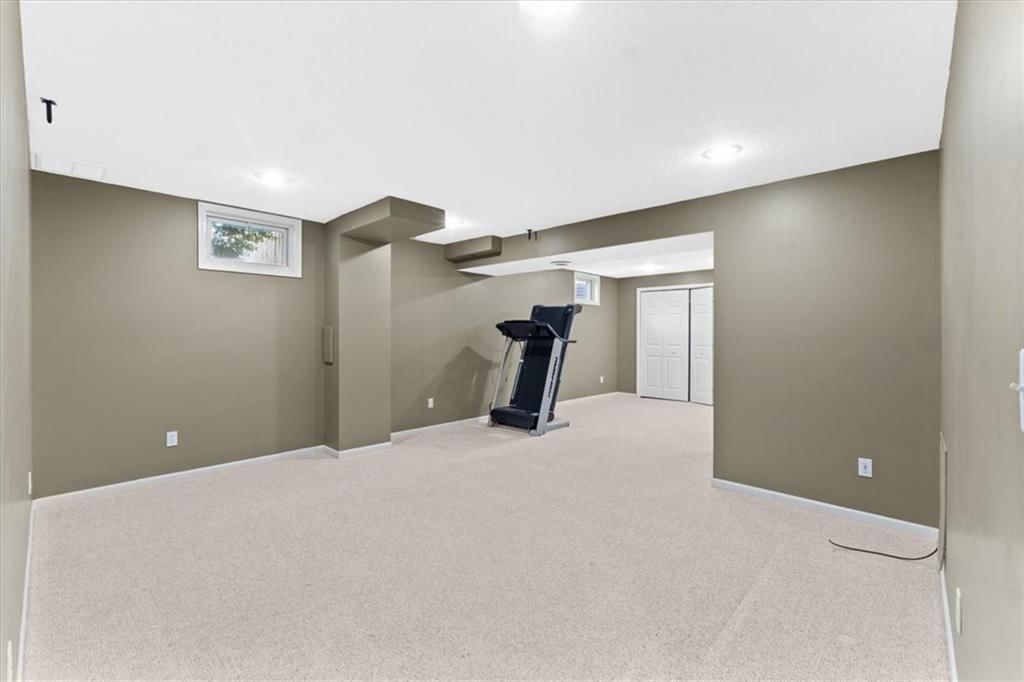 15209 Beverly Street — photo 28