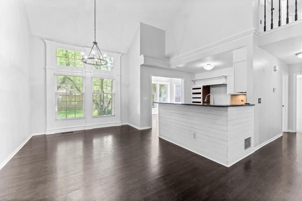 15209 Beverly Street — photo 6