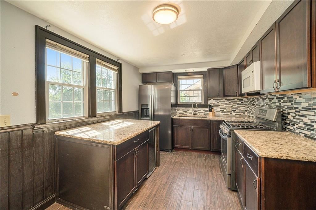 2047 N 6th Street — photo 12