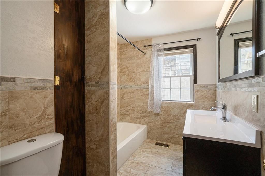 2047 N 6th Street — photo 17
