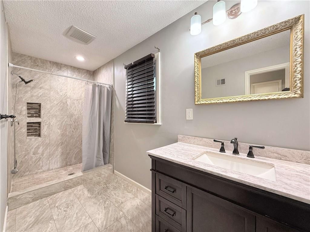 8716 Woodward Street — photo 14