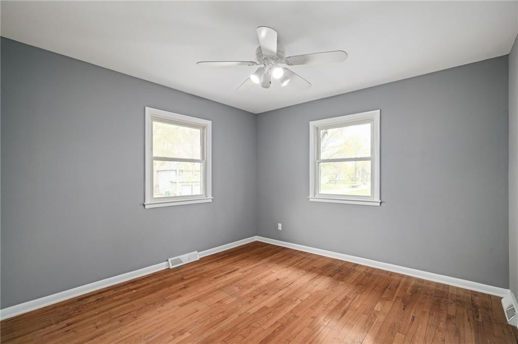 4814 STEARNS Lane — photo 22