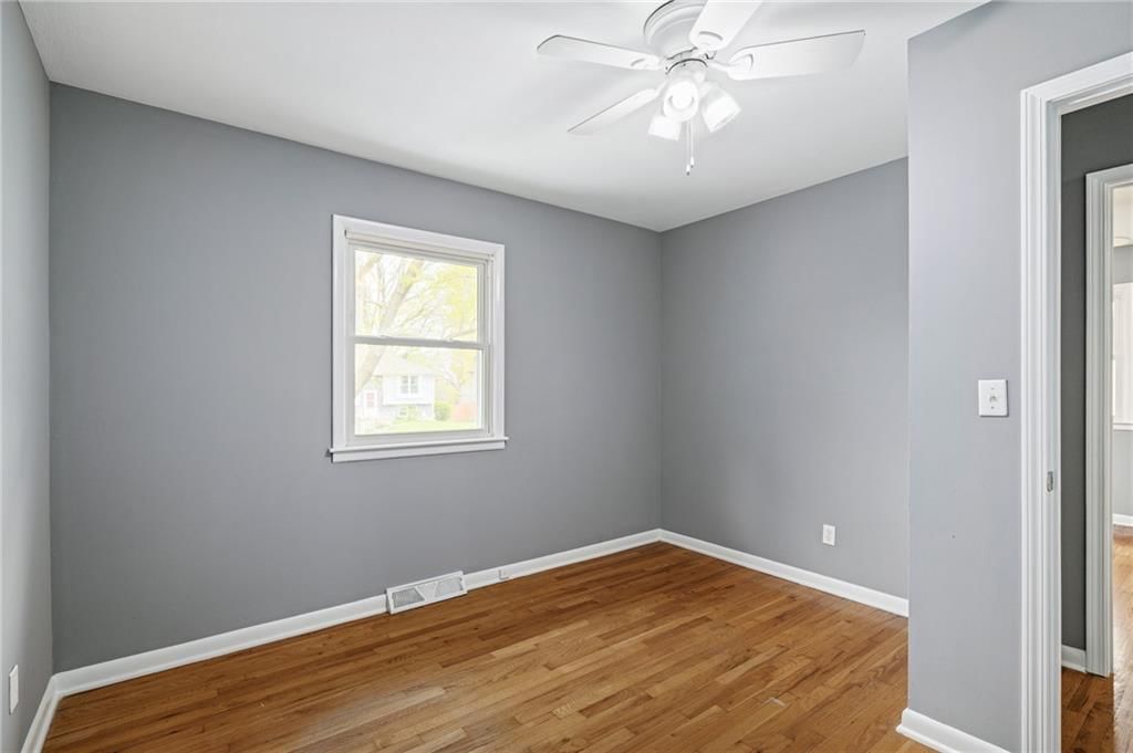 4814 STEARNS Lane — photo 26