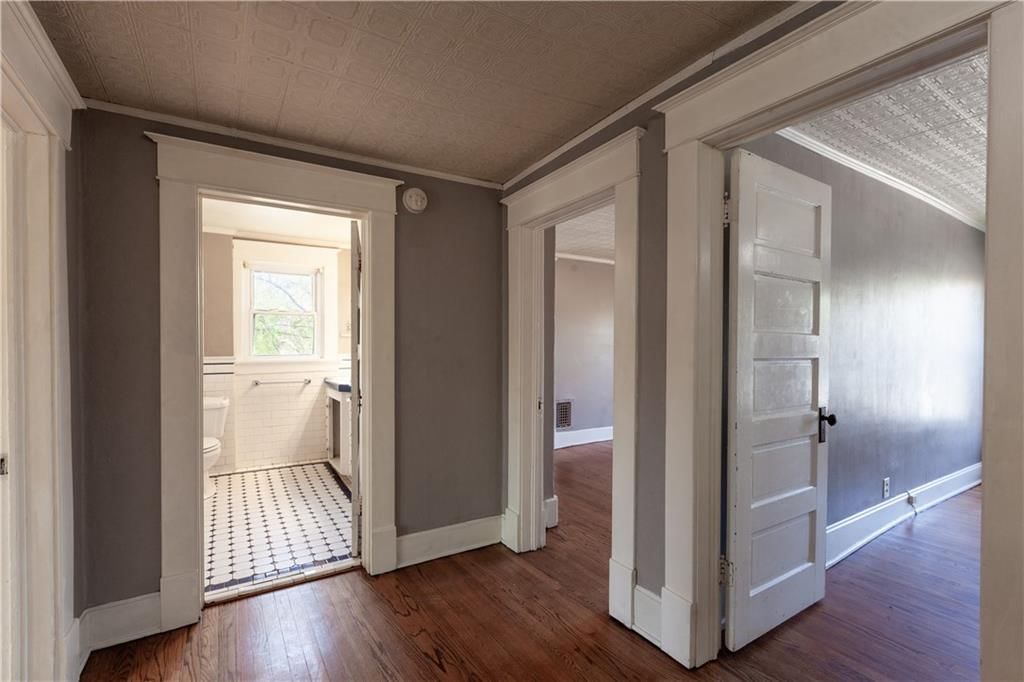 2704 Doniphan Avenue — photo 16