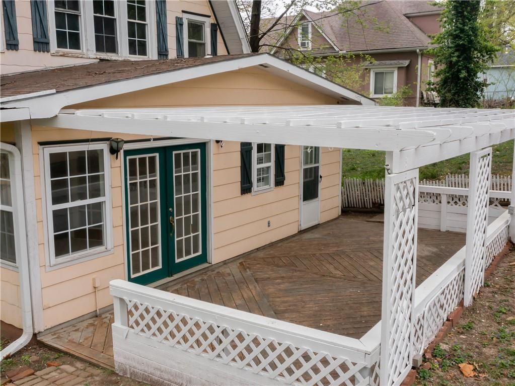 2704 Doniphan Avenue — photo 27