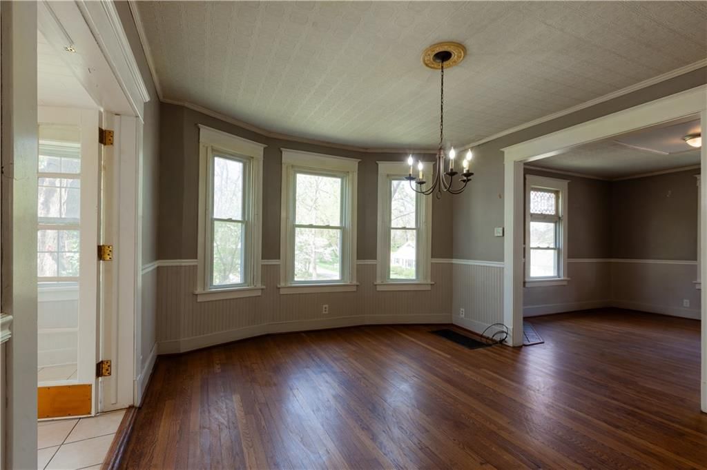 2704 Doniphan Avenue — photo 8