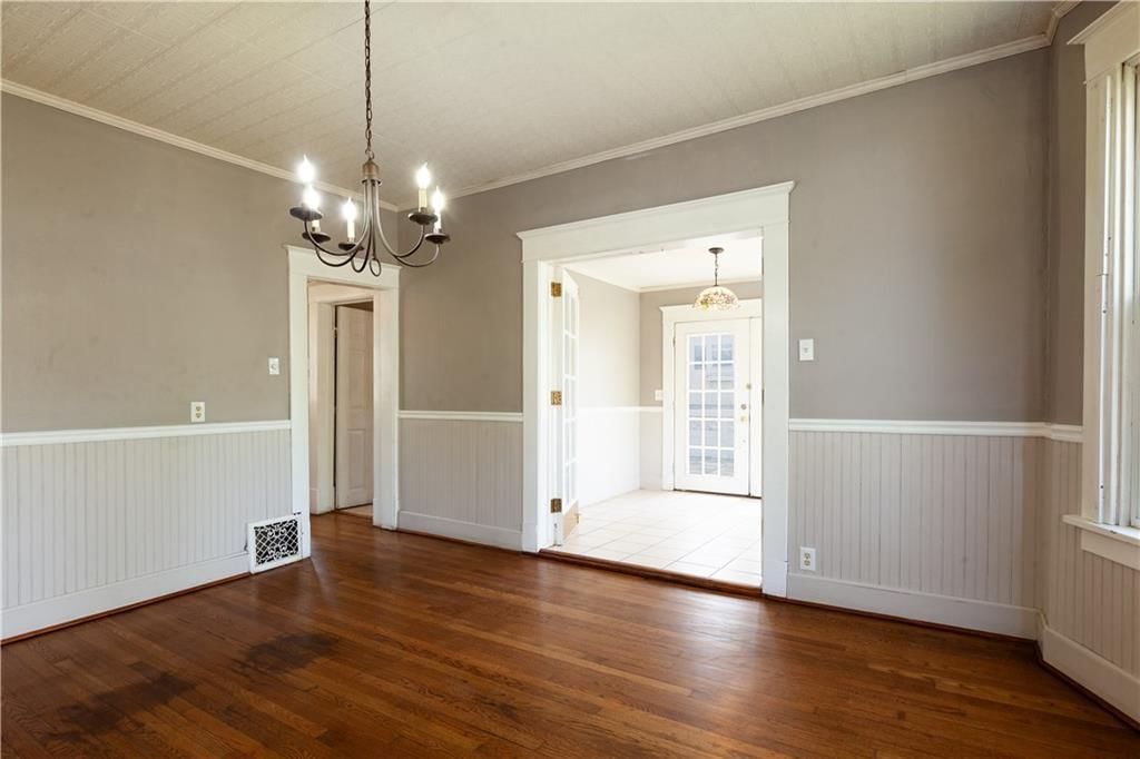 2704 Doniphan Avenue — photo 9